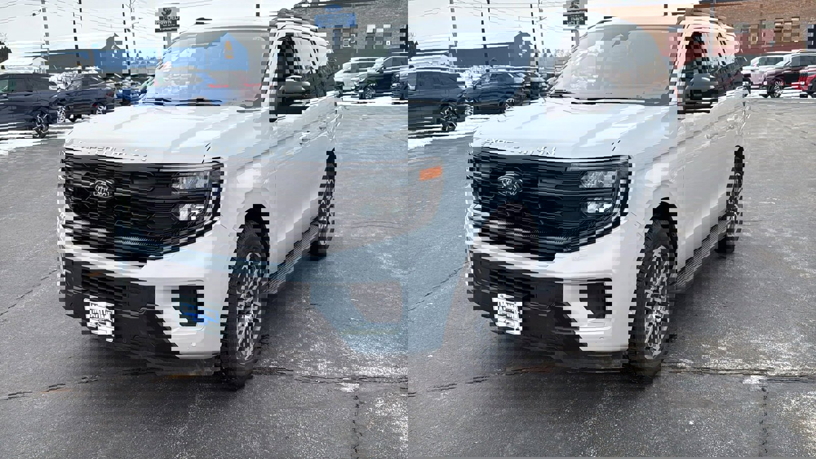 Used 2025 Ford Expedition Active image 4