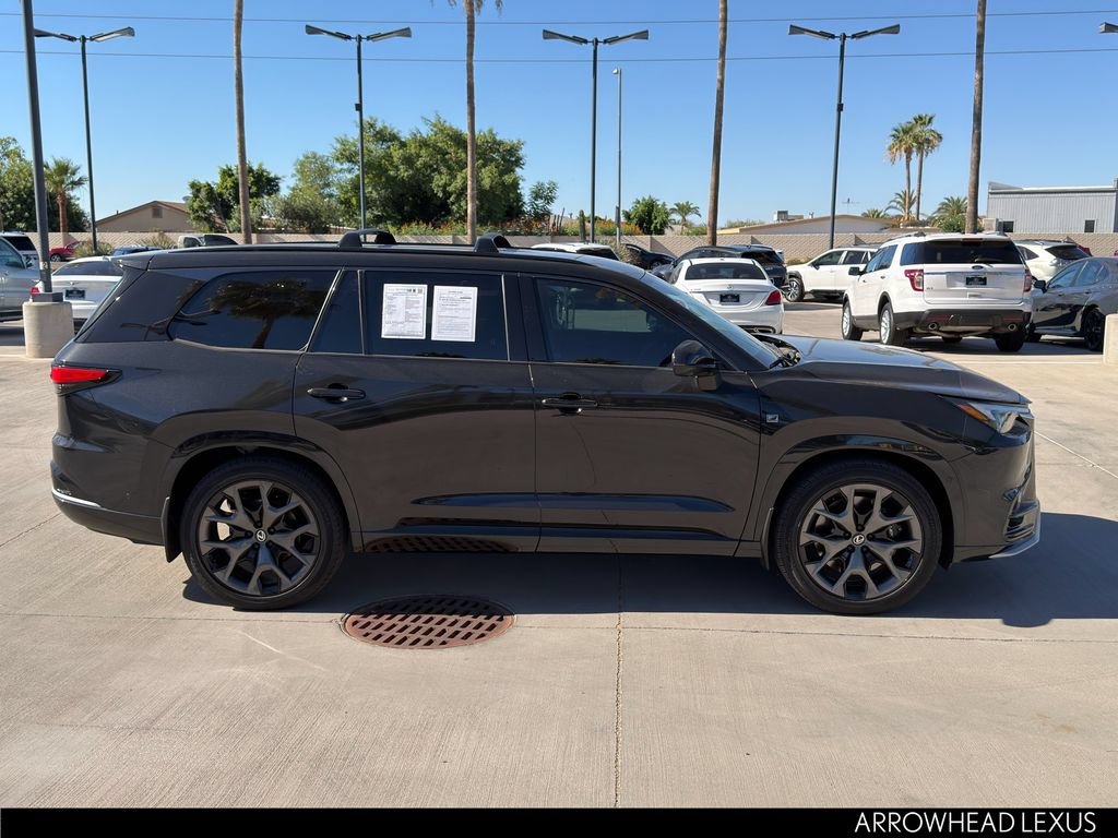 Used 2026 Lexus TX 500h AWD w/ Technology Package image 8