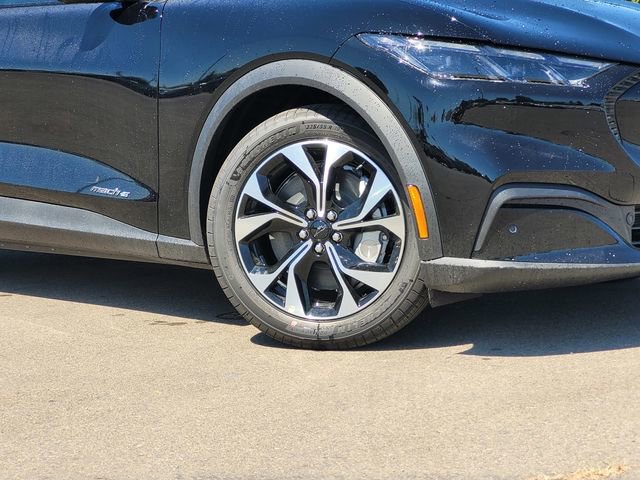 New 2026 Ford Mustang Mach-E Select RWD image 2