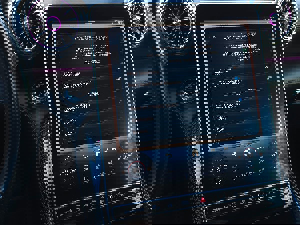 Used 2024 Mercedes-Benz SL 43 AMG image 56