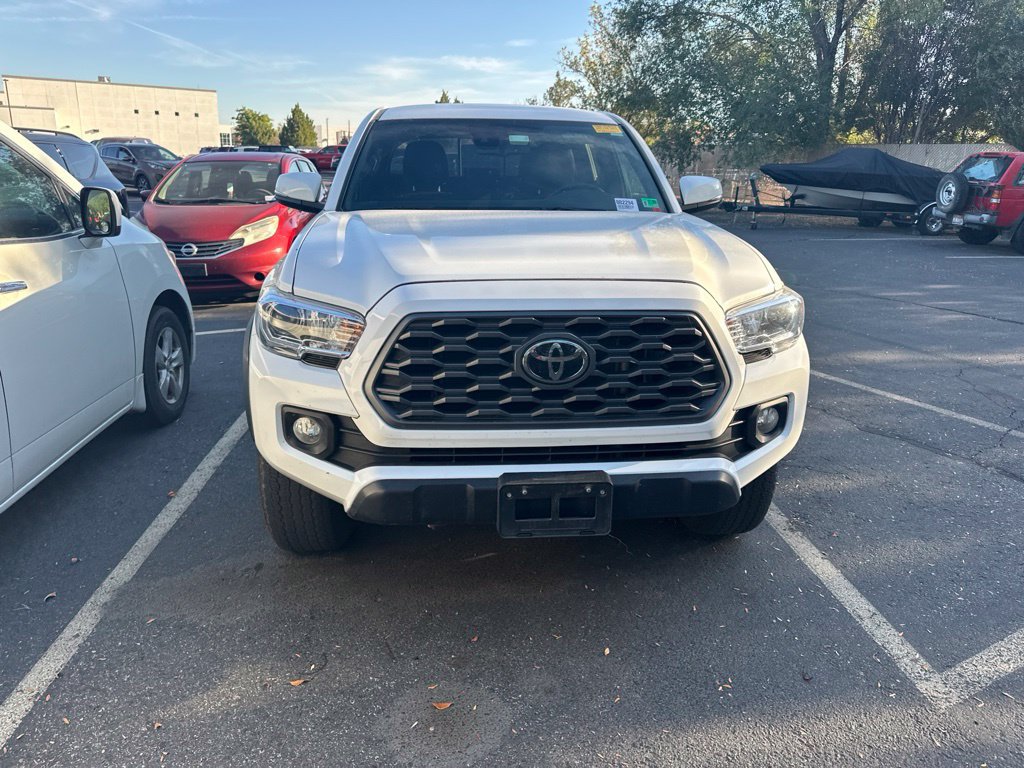 Used 2023 Toyota Tacoma TRD Off-Road w/ Technology Package AWD/4WD image 5