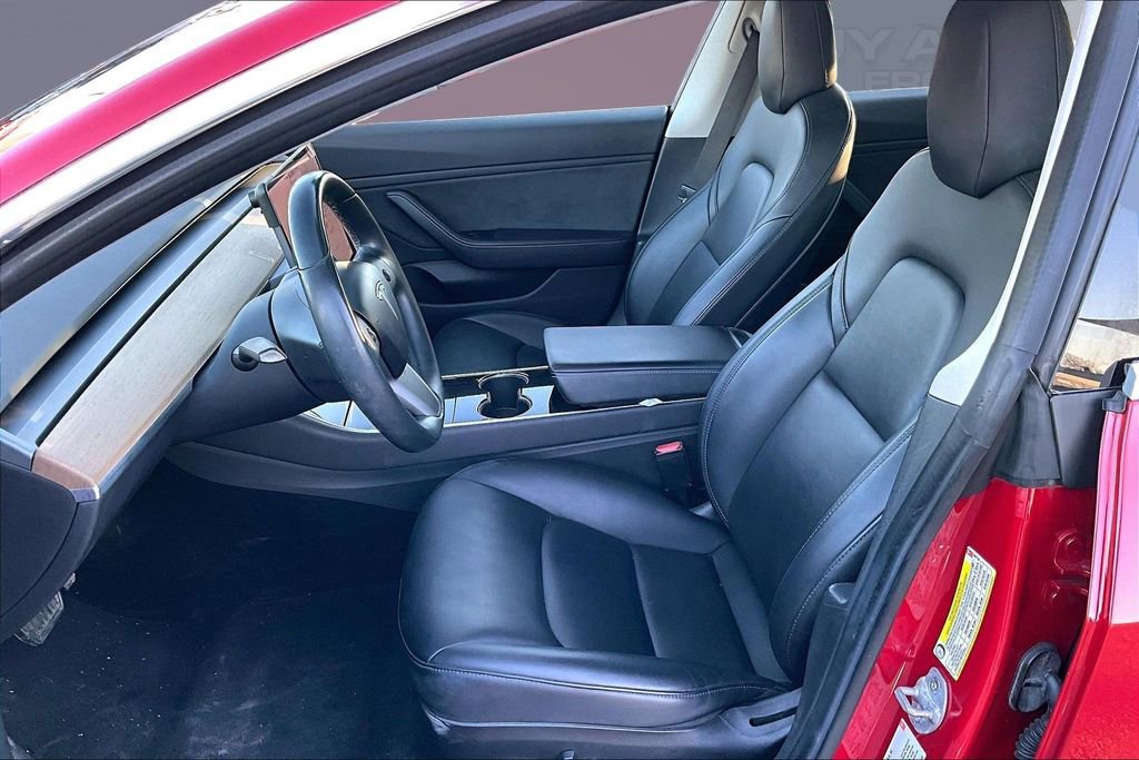 Used 2018 Tesla Model 3 Long Range image 24