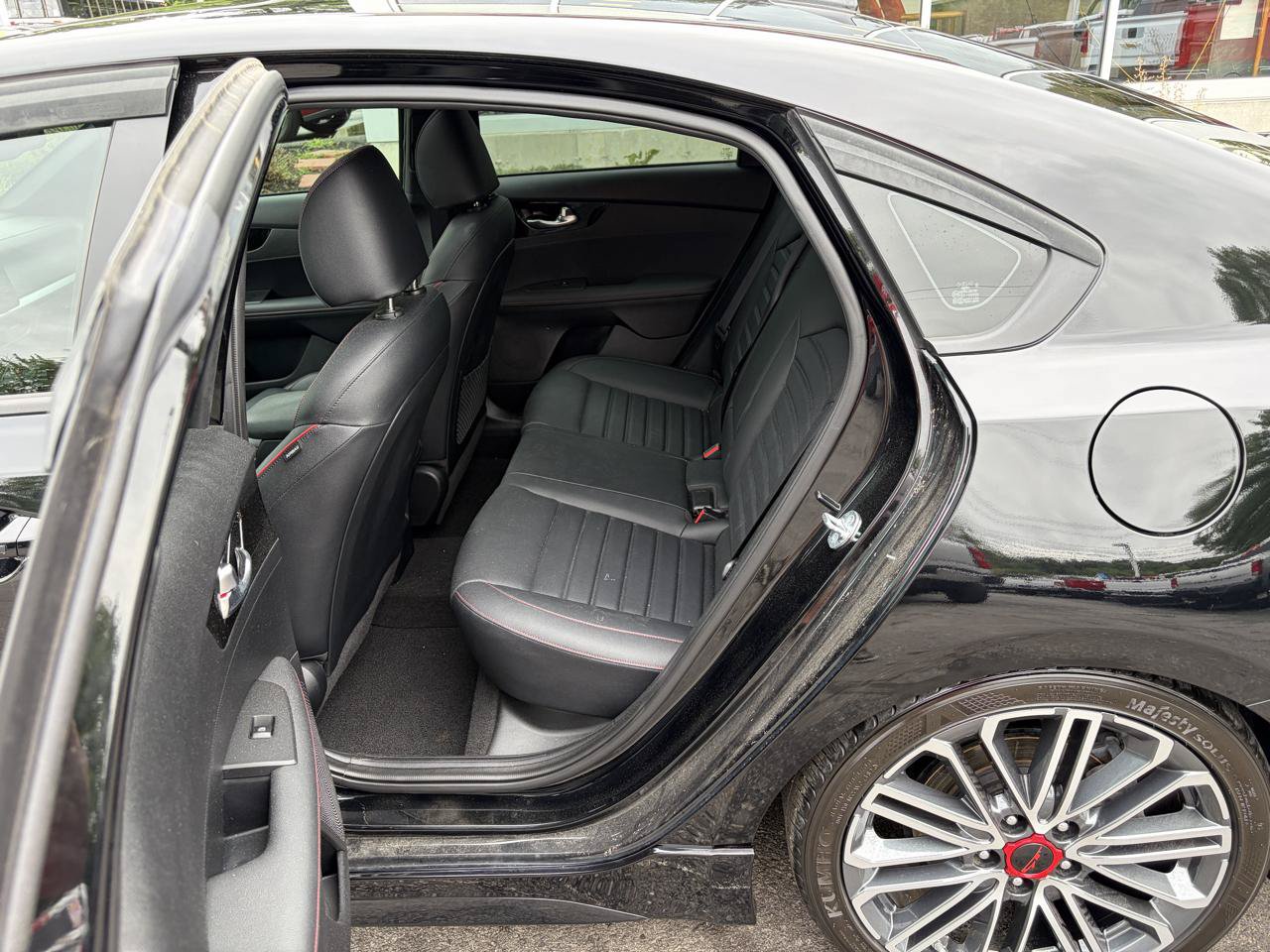 Used 2024 Kia Forte GT w/ GT2 Package FWD image 32