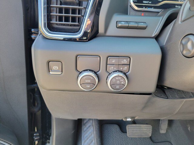 Used 2024 GMC Sierra 1500 Denali w/ Technology Package image 14