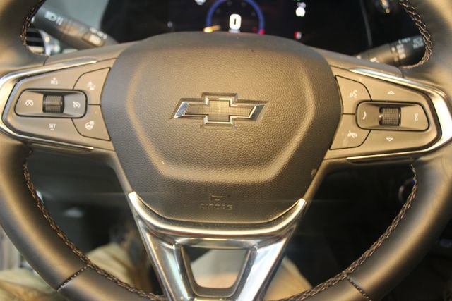 Used 2025 Chevrolet Trax ACTIV w/ Sunroof Package FWD image 18