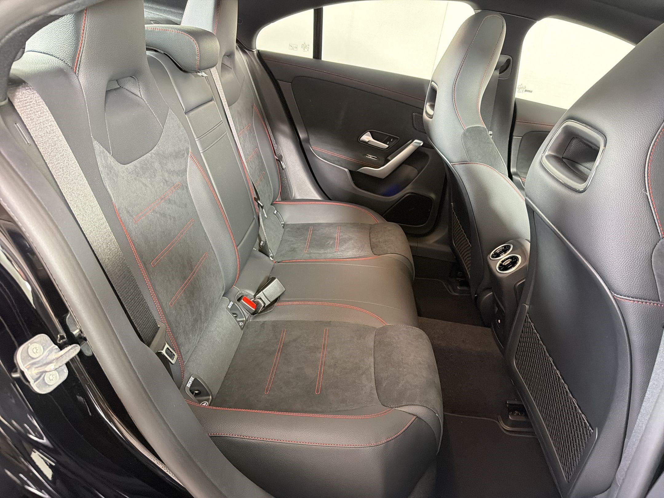 New 2026 Mercedes-Benz CLA 250 4MATIC image 30