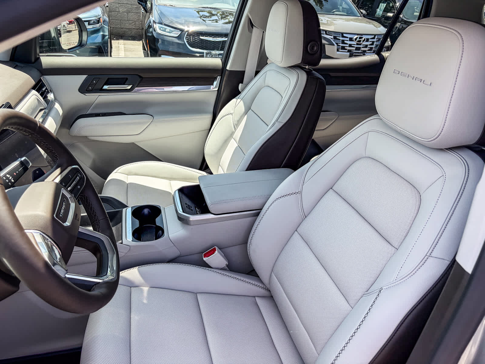 Used 2026 GMC Terrain Denali w/ LPO, Floor Liner Package AWD/4WD image 16