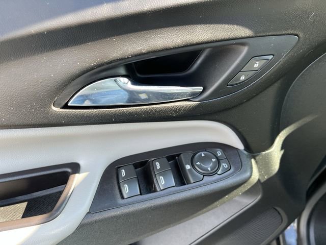 Used 2021 Chevrolet Equinox LS w/ LS Convenience Package AWD/4WD image 16