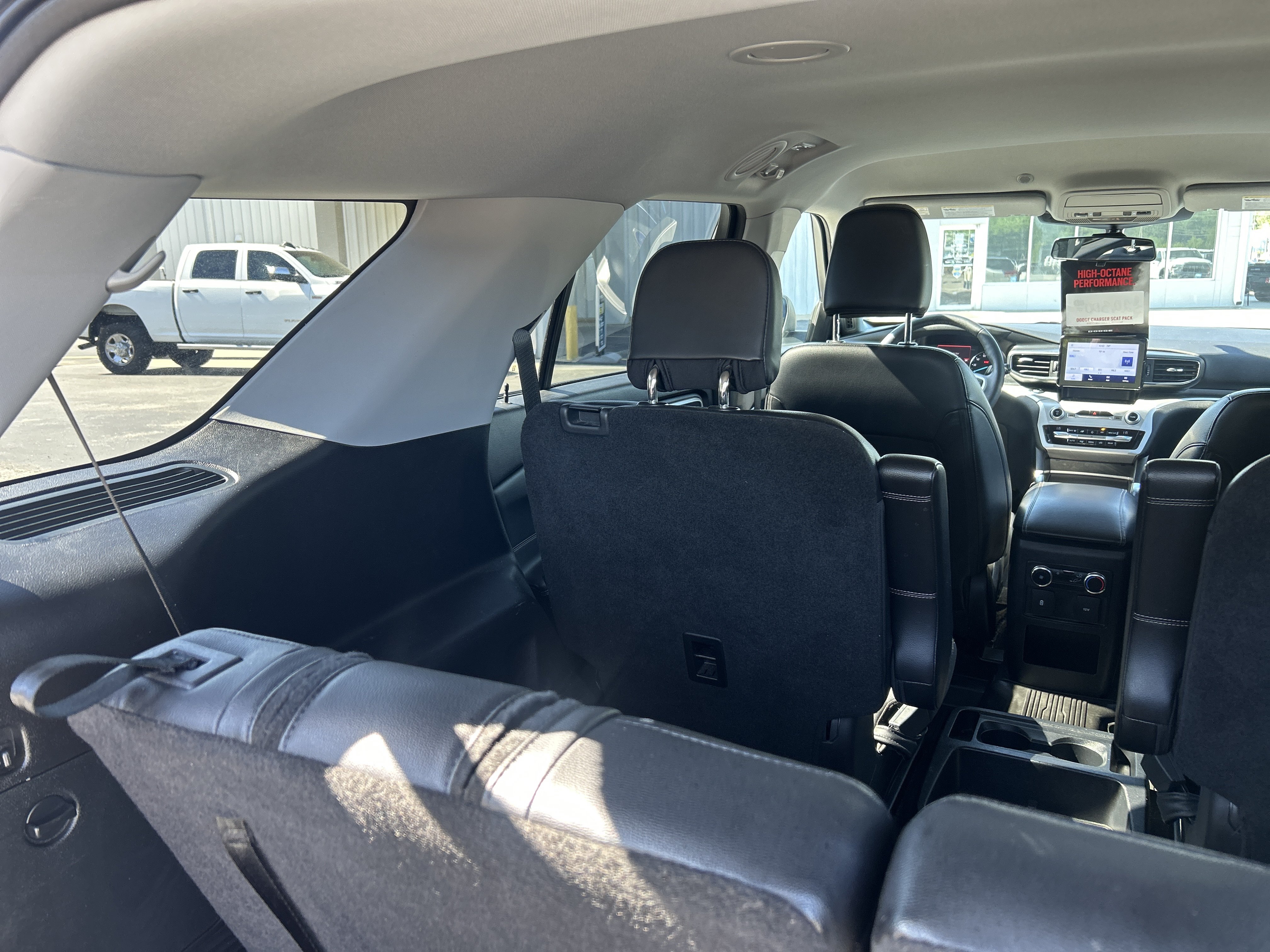 Used 2021 Ford Explorer XLT w/ Equipment Group 202A RWD image 50