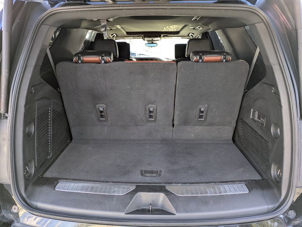 Used 2023 GMC Yukon Denali Ultimate image 13