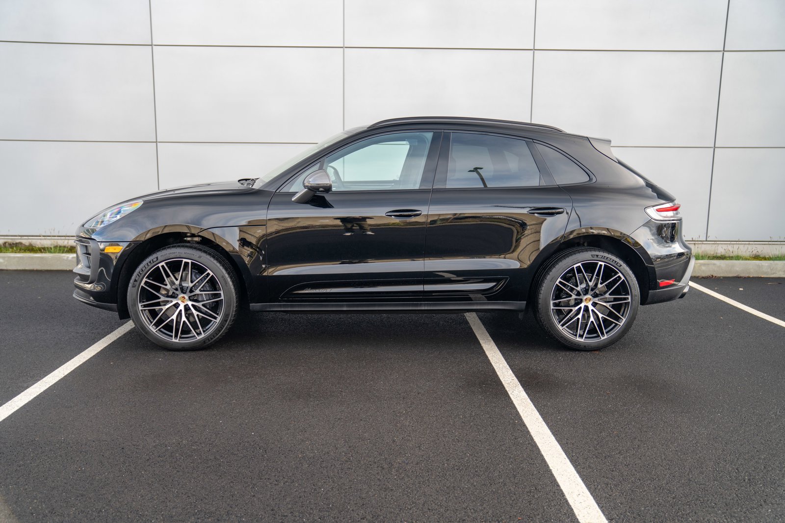 New 2026 Porsche Macan Turbo AWD/4WD image 2