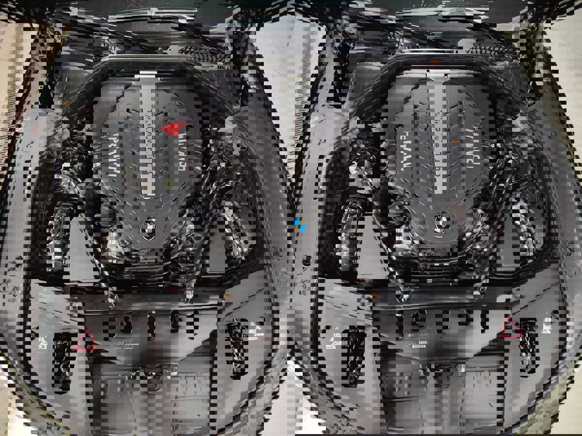 Used 2013 BMW 750Li xDrive image 4