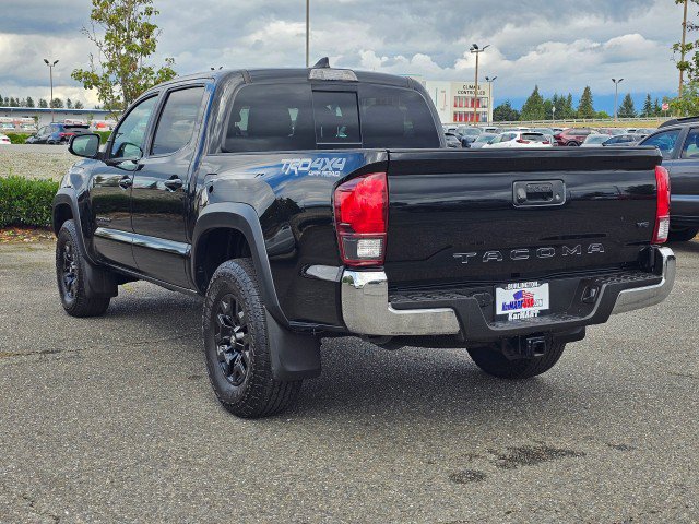 Used 2019 Toyota Tacoma TRD Off-Road AWD/4WD image 5
