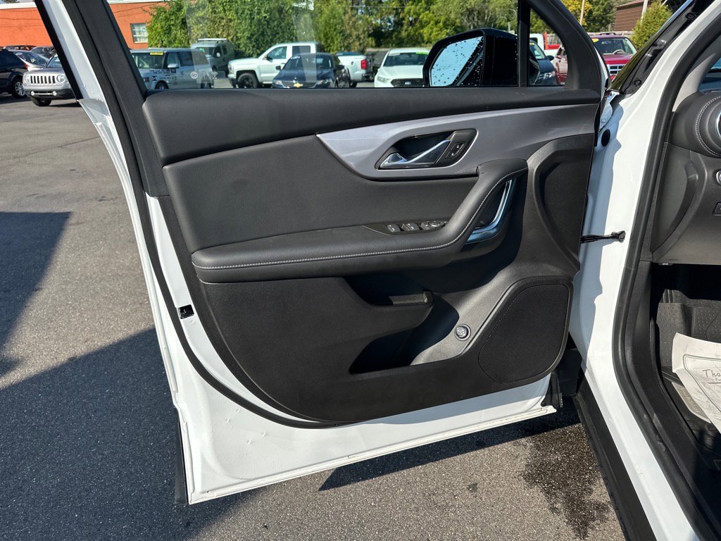 Used 2023 Chevrolet Blazer LT w/ Convenience Package image 16