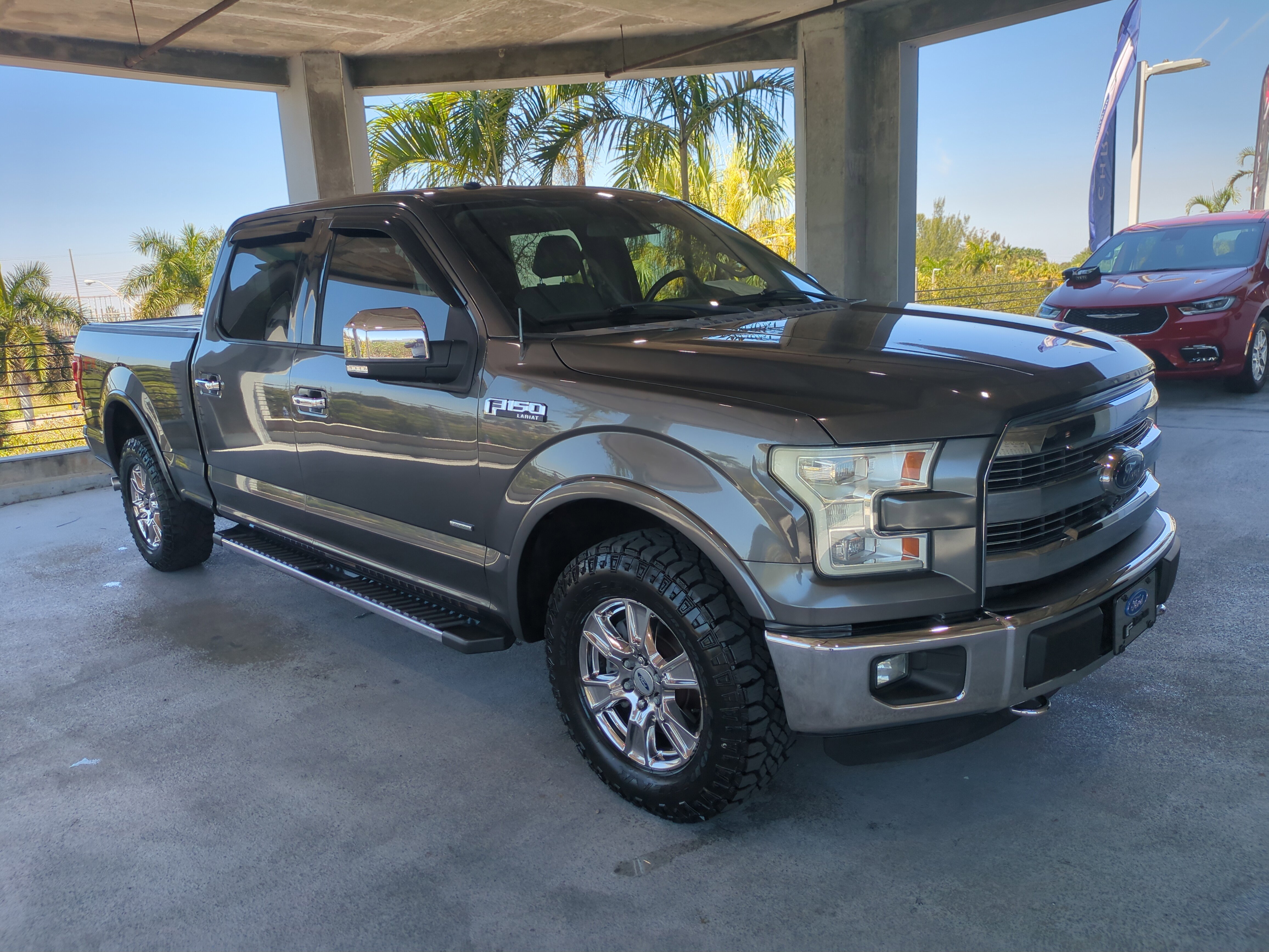 Used 2015 Ford F150 Lariat w/ Equipment Group 502A Luxury image 2