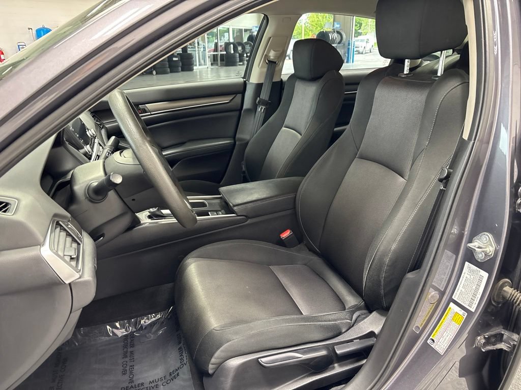 Used 2018 Honda Accord LX image 9