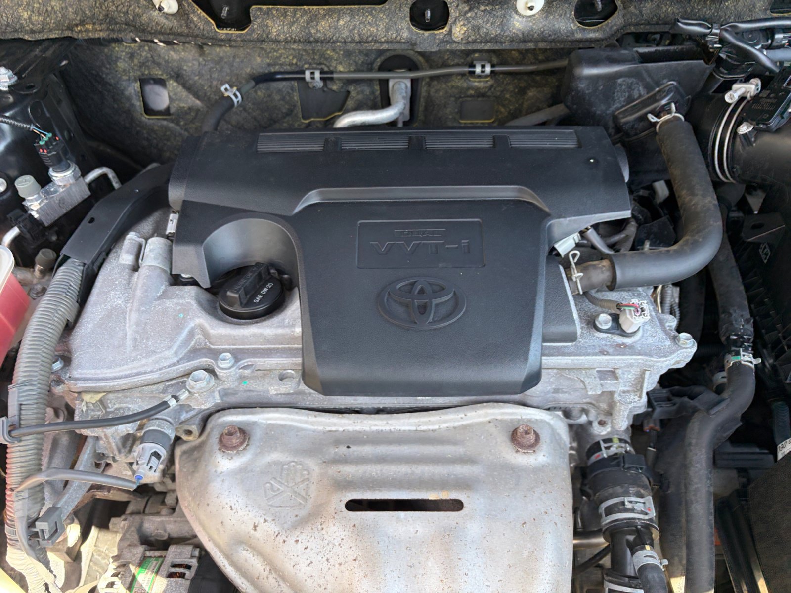 Used 2016 Toyota RAV4 LE AWD/4WD image 30