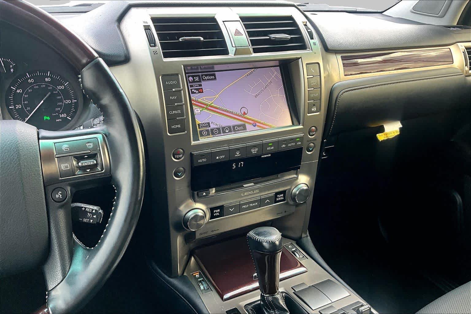 Used 2019 Lexus GX 460 Premium AWD/4WD image 7