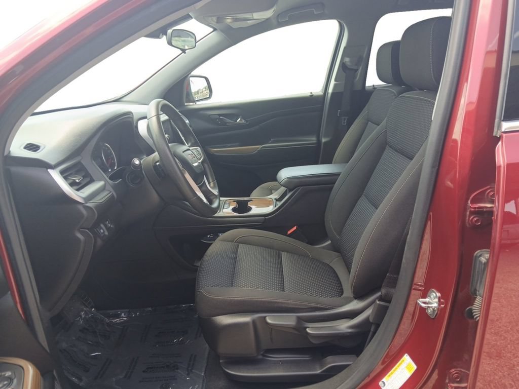 Used 2021 GMC Acadia SLE FWD image 15