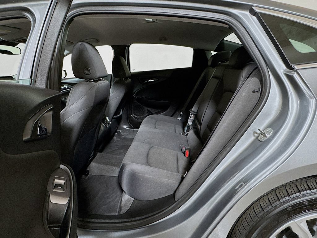 Certified 2025 Chevrolet Malibu LT FWD image 22