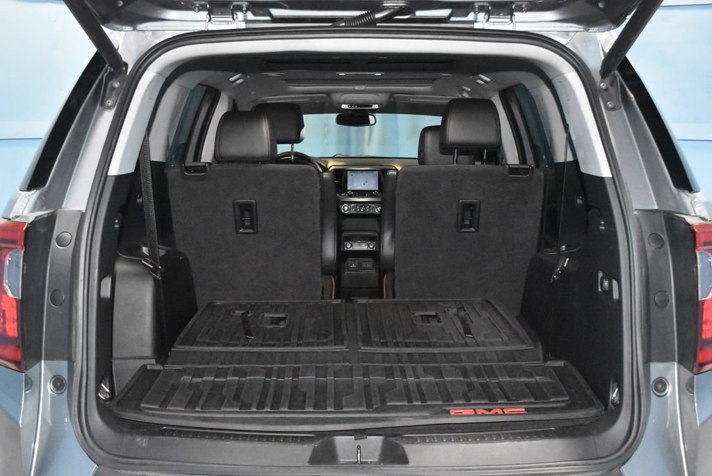 Used 2021 GMC Acadia AT4 w/ LPO, Adventure Package AWD/4WD image 35