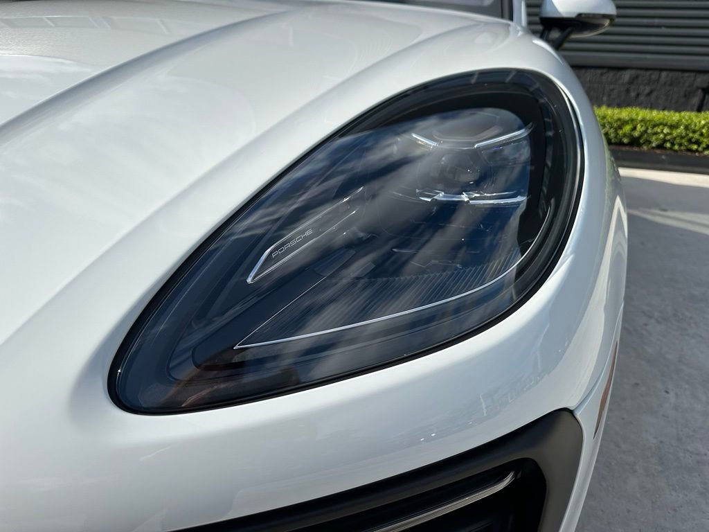 Used 2026 Porsche Macan S image 13