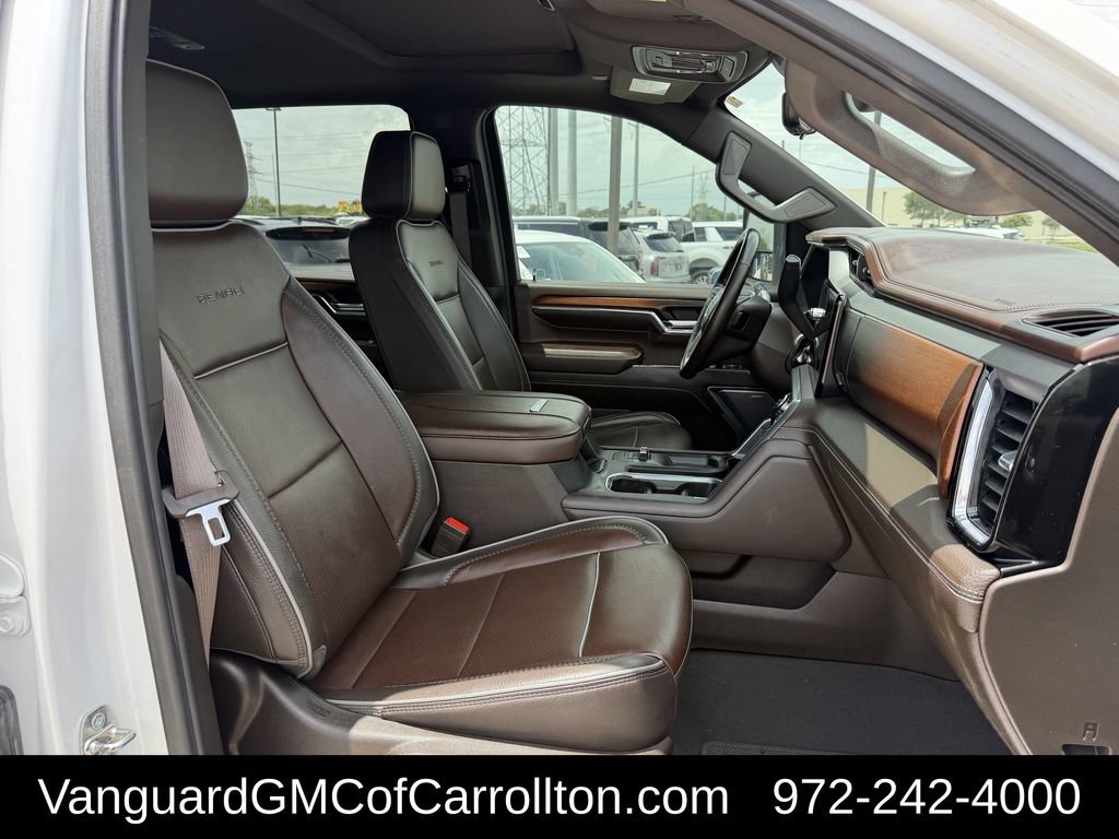 Used 2024 GMC Sierra 2500 Denali w/ Denali Reserve Package AWD/4WD image 32