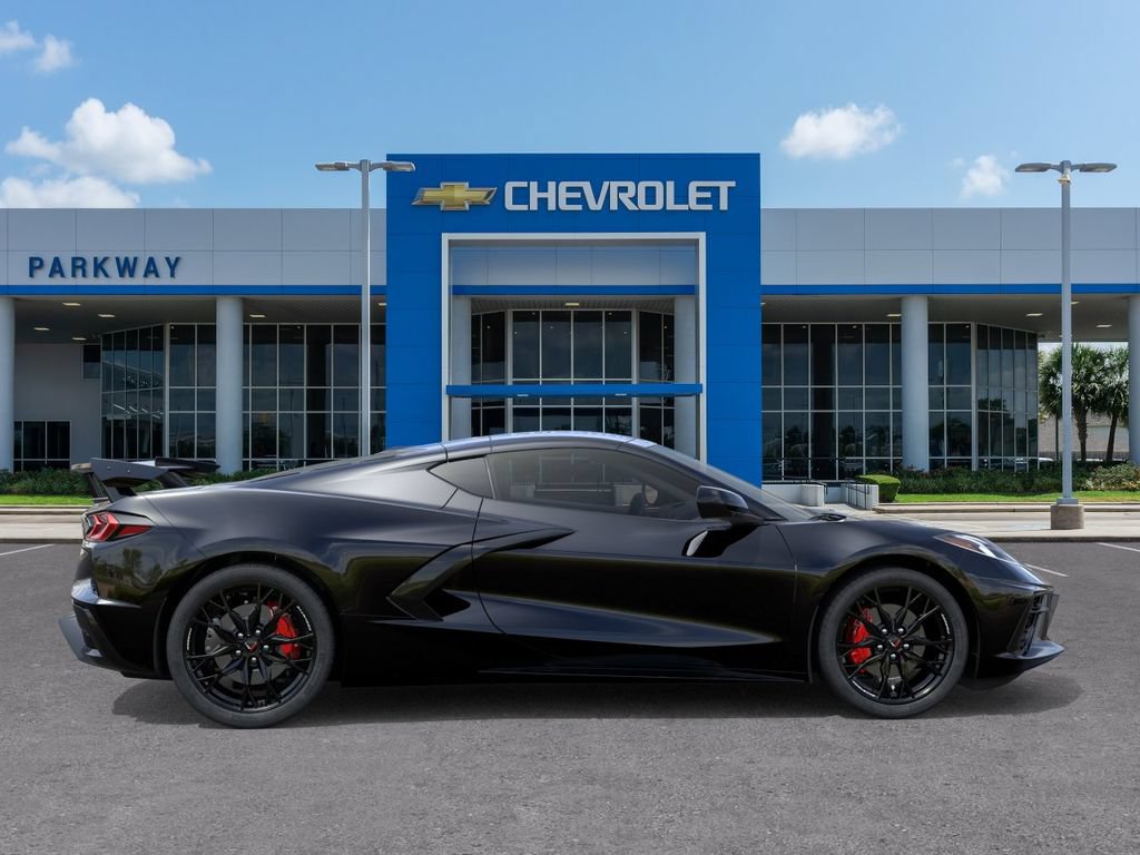 New 2027 Chevrolet Corvette Stingray Coupe w/ Stealth Interior Trim Package RWD image 5