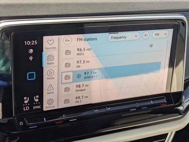 New 2025 Volkswagen Atlas Cross Sport SEL Premium R-Line image 11