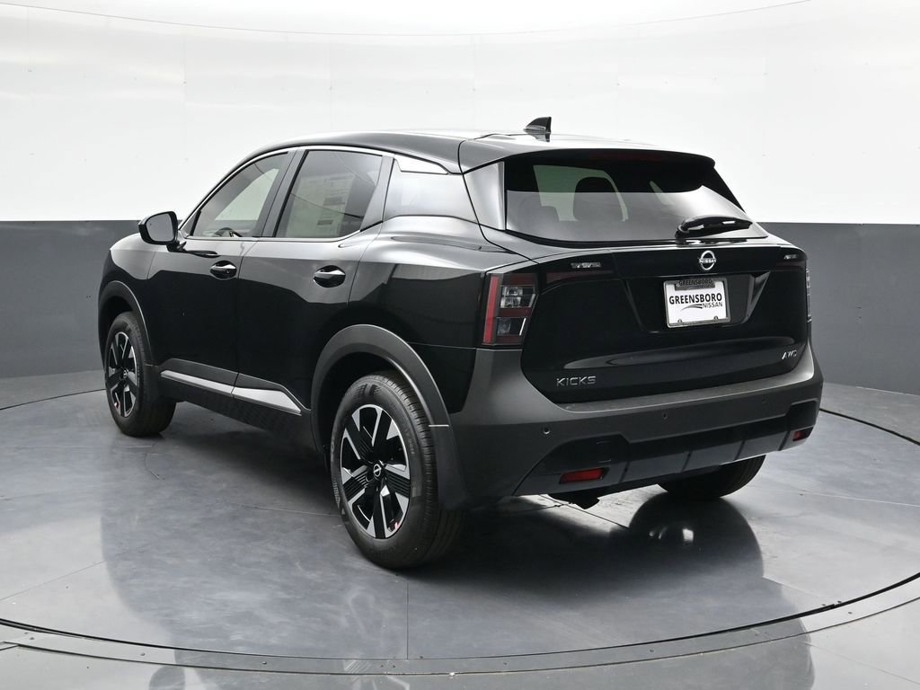Certified 2025 Nissan Kicks SV image 6