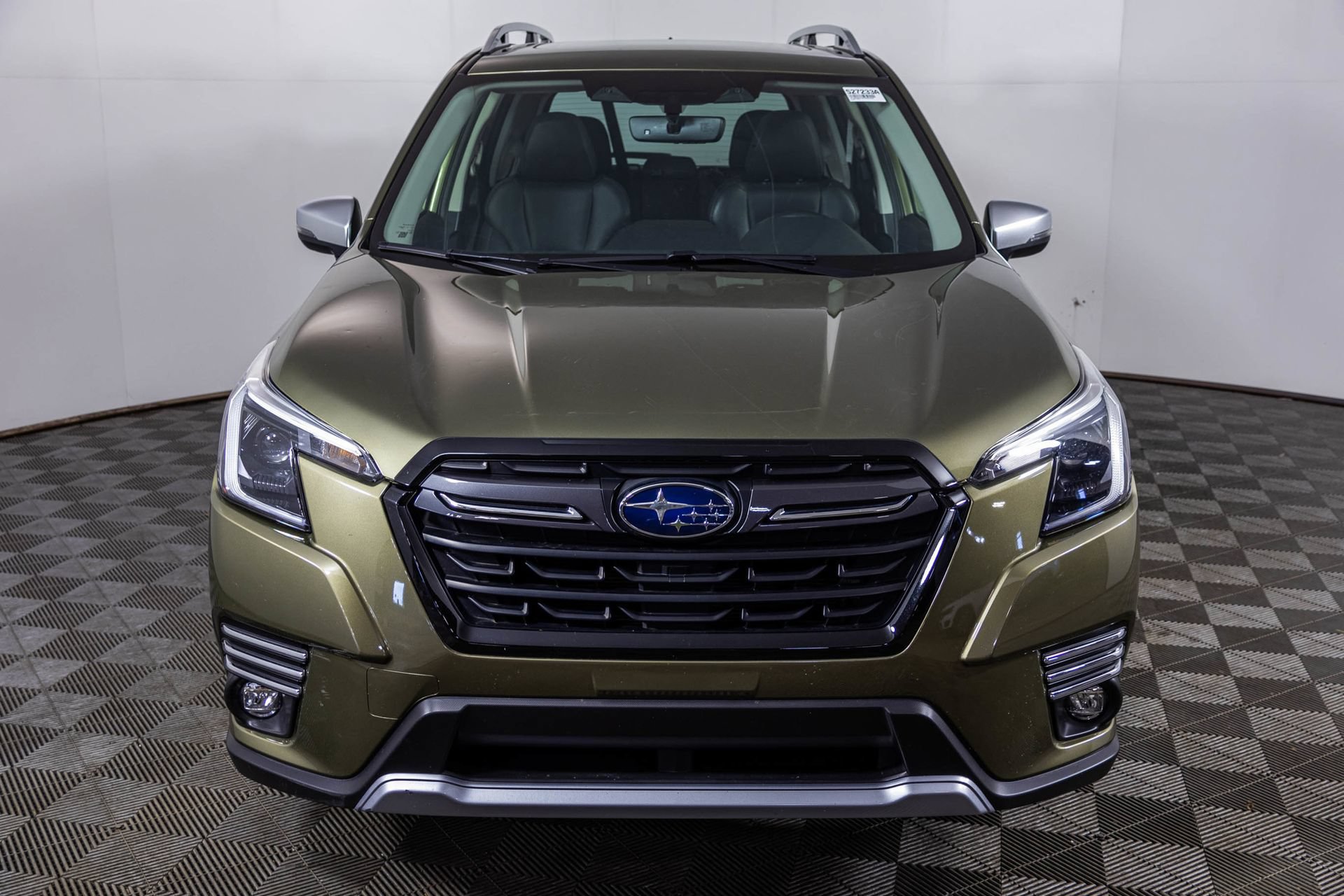 Used 2023 Subaru Forester Touring w/ Popular Package #3 AWD/4WD image 14