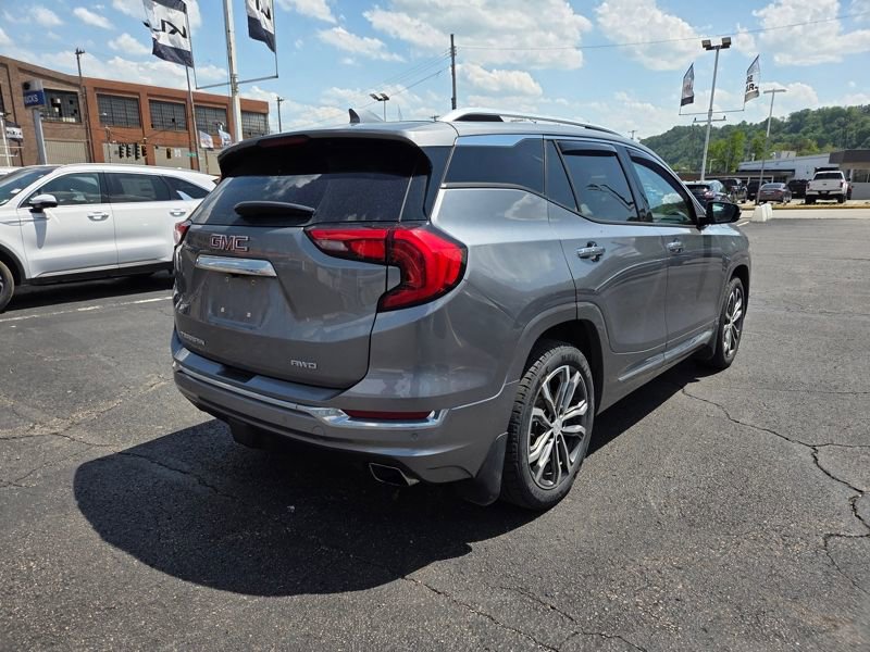 Used 2019 GMC Terrain Denali w/ Advanced Safety Package AWD/4WD image 7