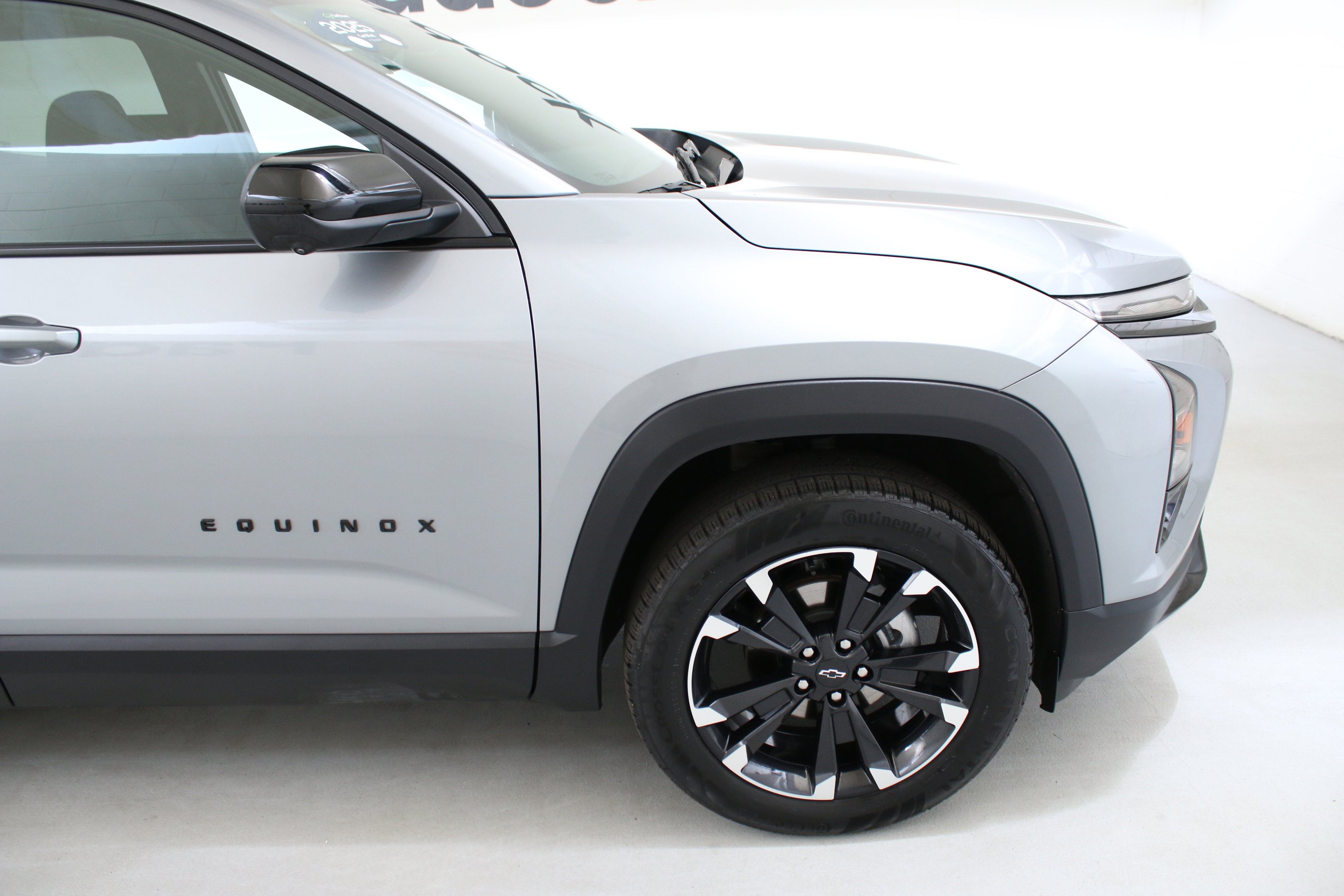 Certified 2025 Chevrolet Equinox RS w/ Safety and Technology Package AWD/4WD image 11