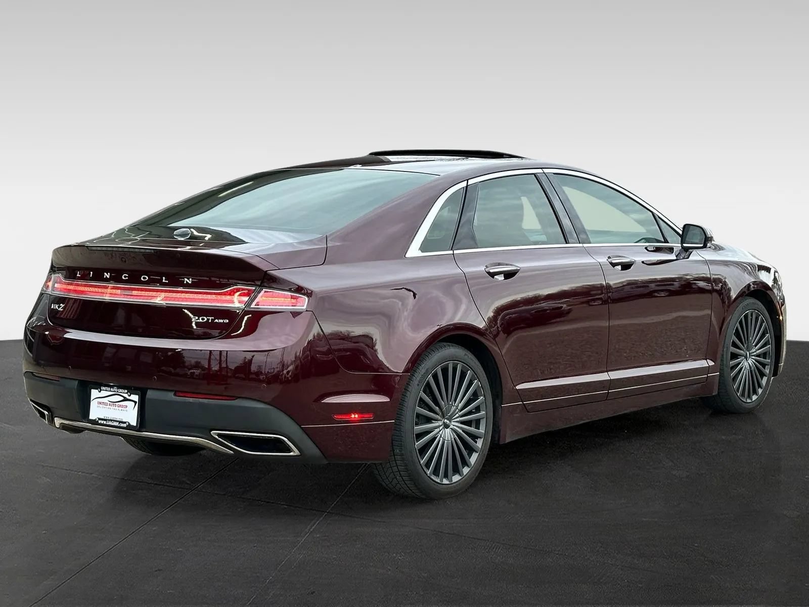 Used 2018 Lincoln MKZ Reserve w/ Climate Package AWD/4WD image 7