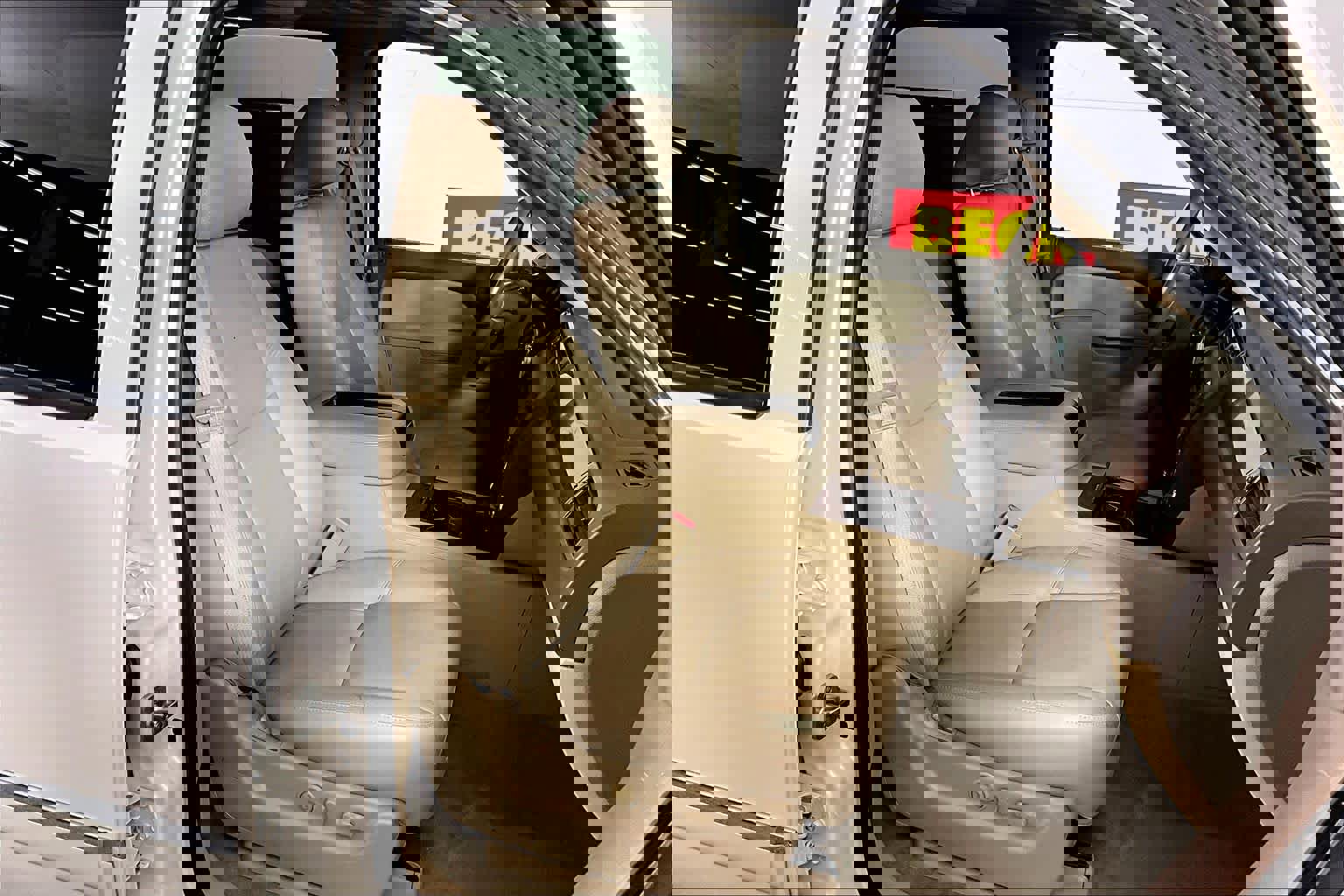 Used 2013 Chevrolet Tahoe LTZ image 8