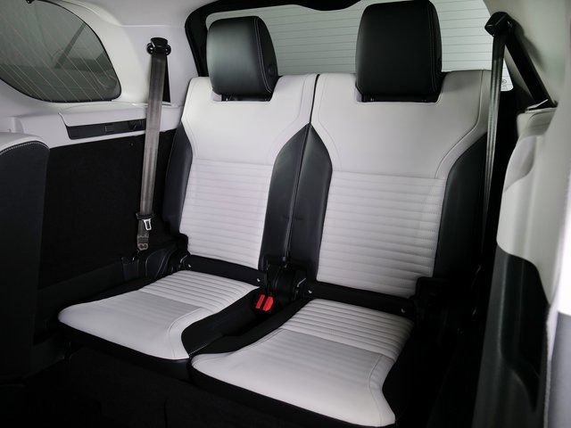 New 2026 Land Rover Discovery Dynamic SE AWD/4WD image 22