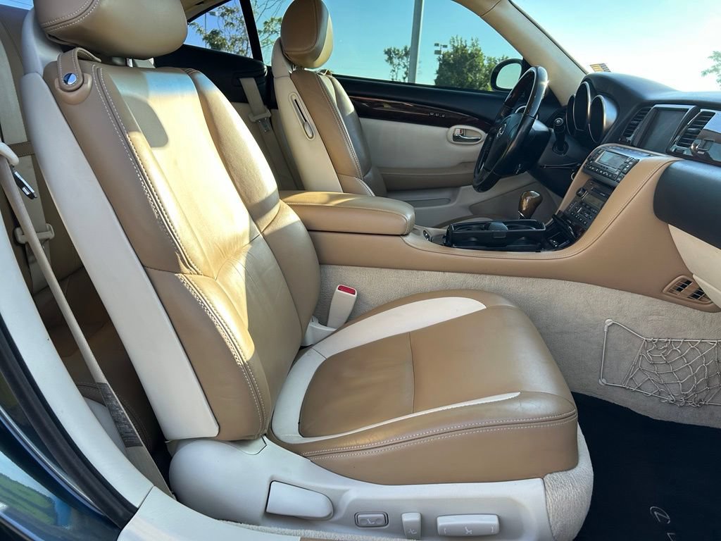 Used 2008 Lexus SC 430 Convertible RWD image 27