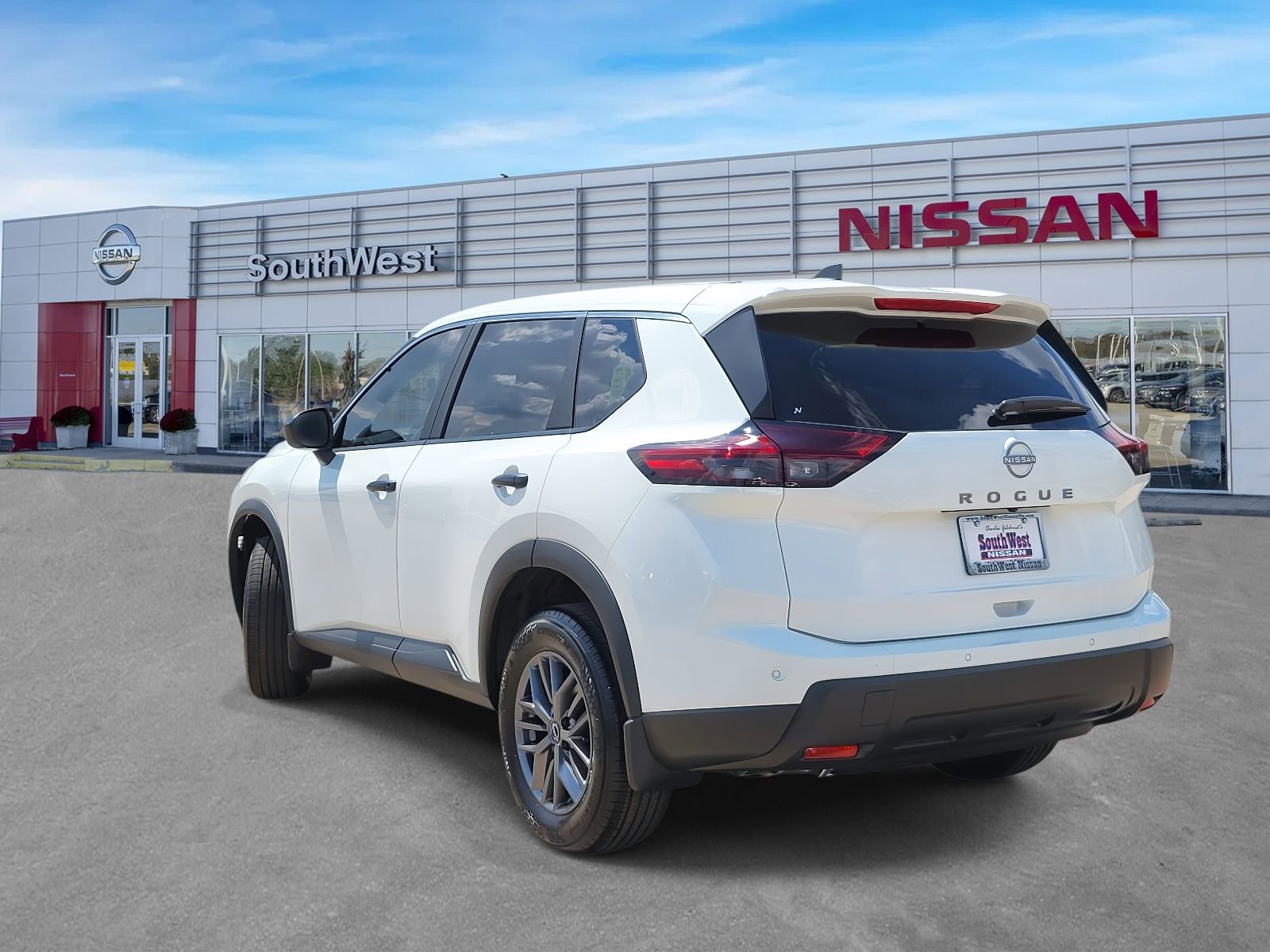 New 2026 Nissan Rogue S image 7