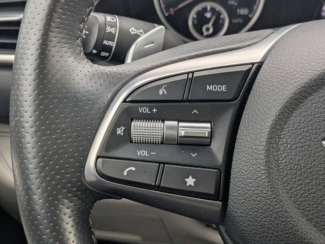 Used 2022 Genesis G70 2.0T image 28