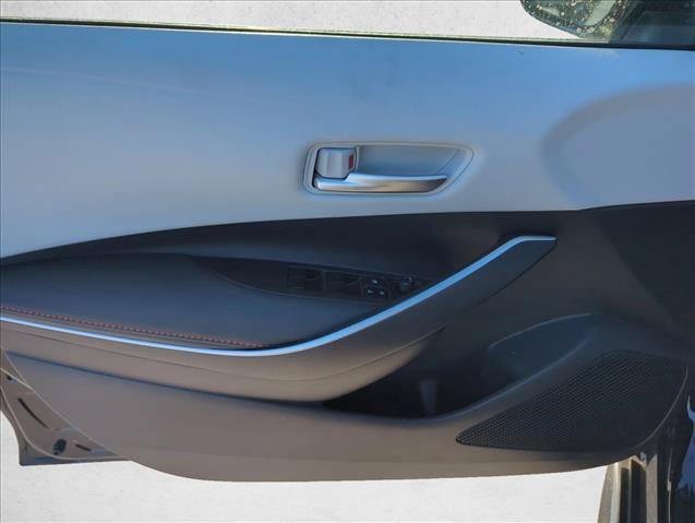 Used 2025 Toyota Corolla FX w/ Convenience Package FWD image 7