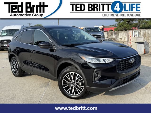 Used 2026 Ford Escape SE w/ Class II Trailer Tow Package FWD video 1
