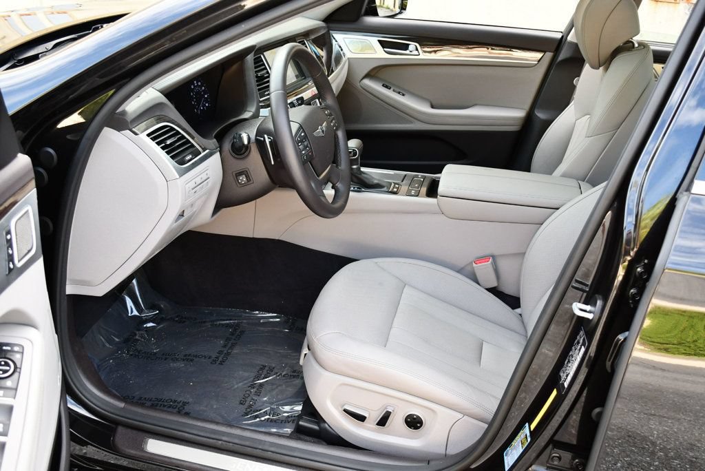 Used 2018 Genesis G80 3.8 w/ Option Group 02 RWD image 43