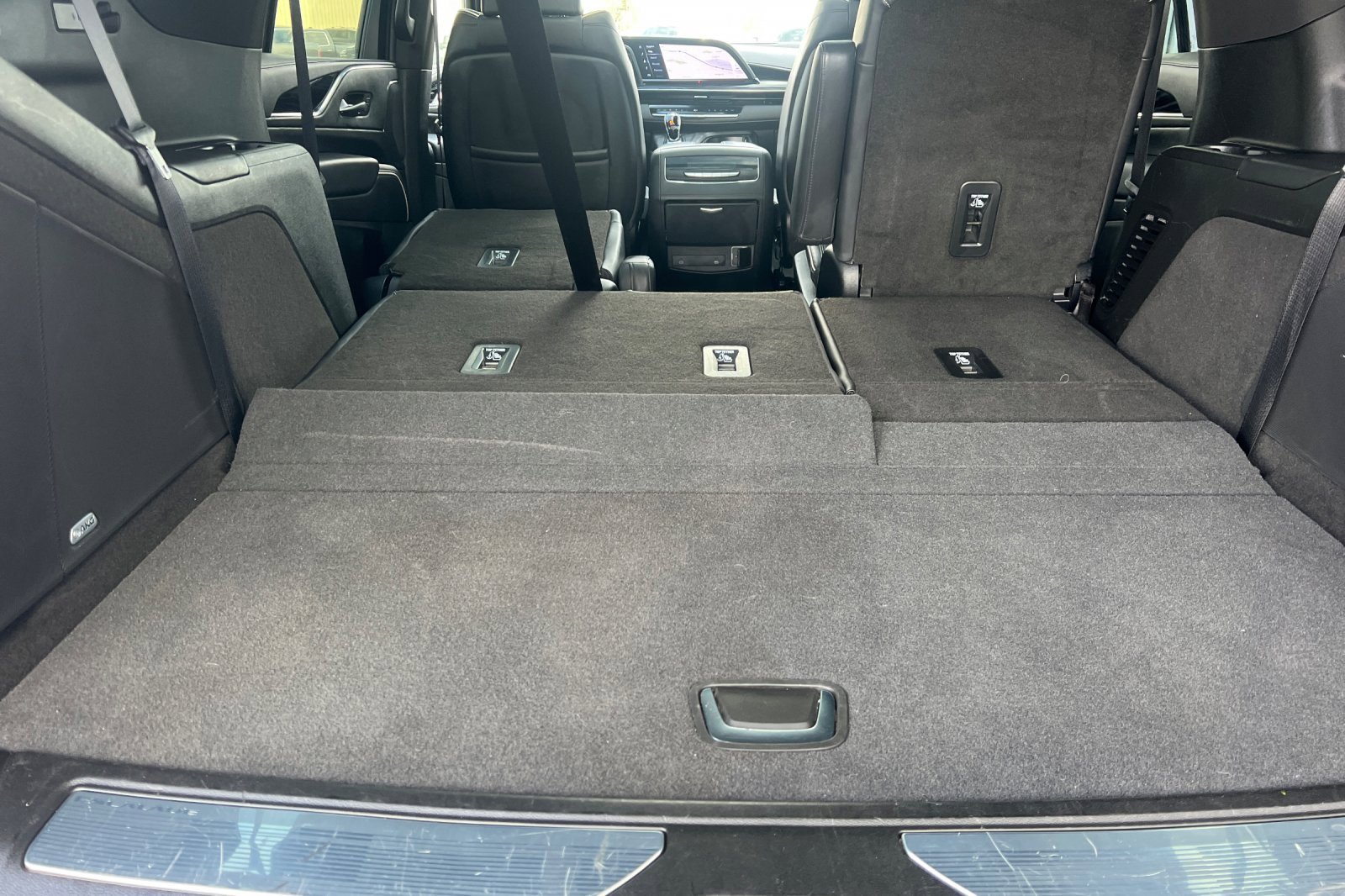 Used 2023 Cadillac Escalade Sport image 17