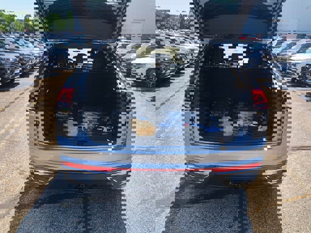 New 2025 Volkswagen Atlas Cross Sport SEL image 34