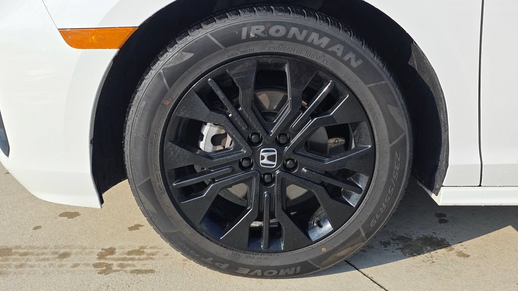Certified 2025 Honda Odyssey Sport-L image 10