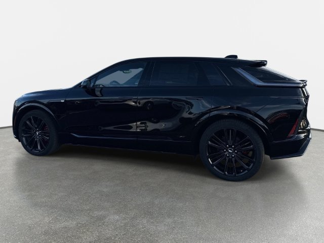 New 2026 Cadillac Lyriq V w/ LPO, Onyx Lite Package AWD/4WD image 3