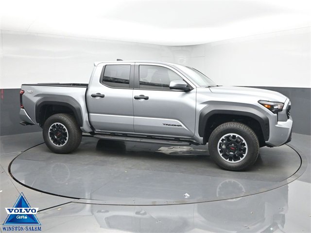Used 2024 Toyota Tacoma TRD Off-Road image 1