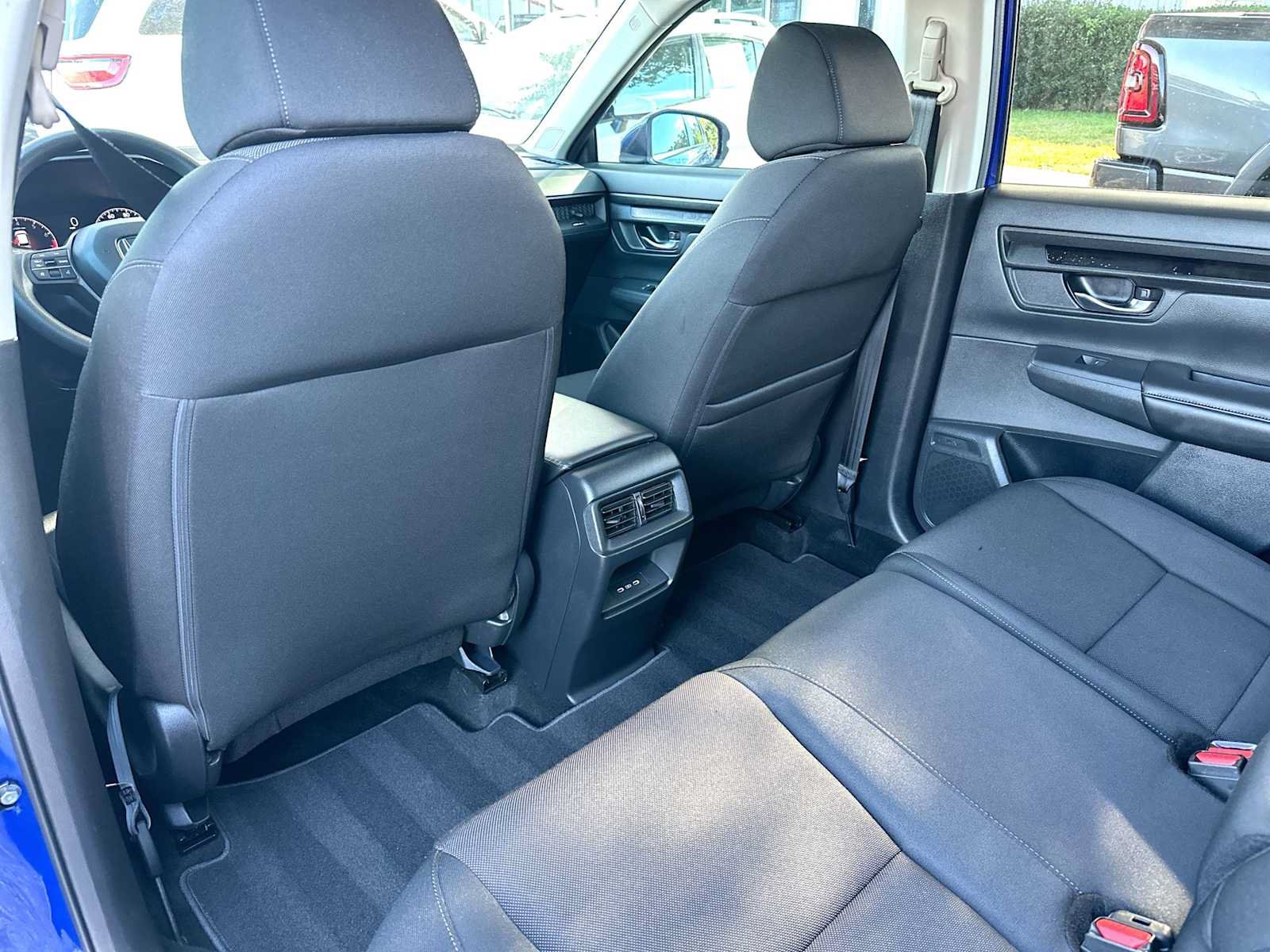 Used 2025 Honda CR-V EX image 24