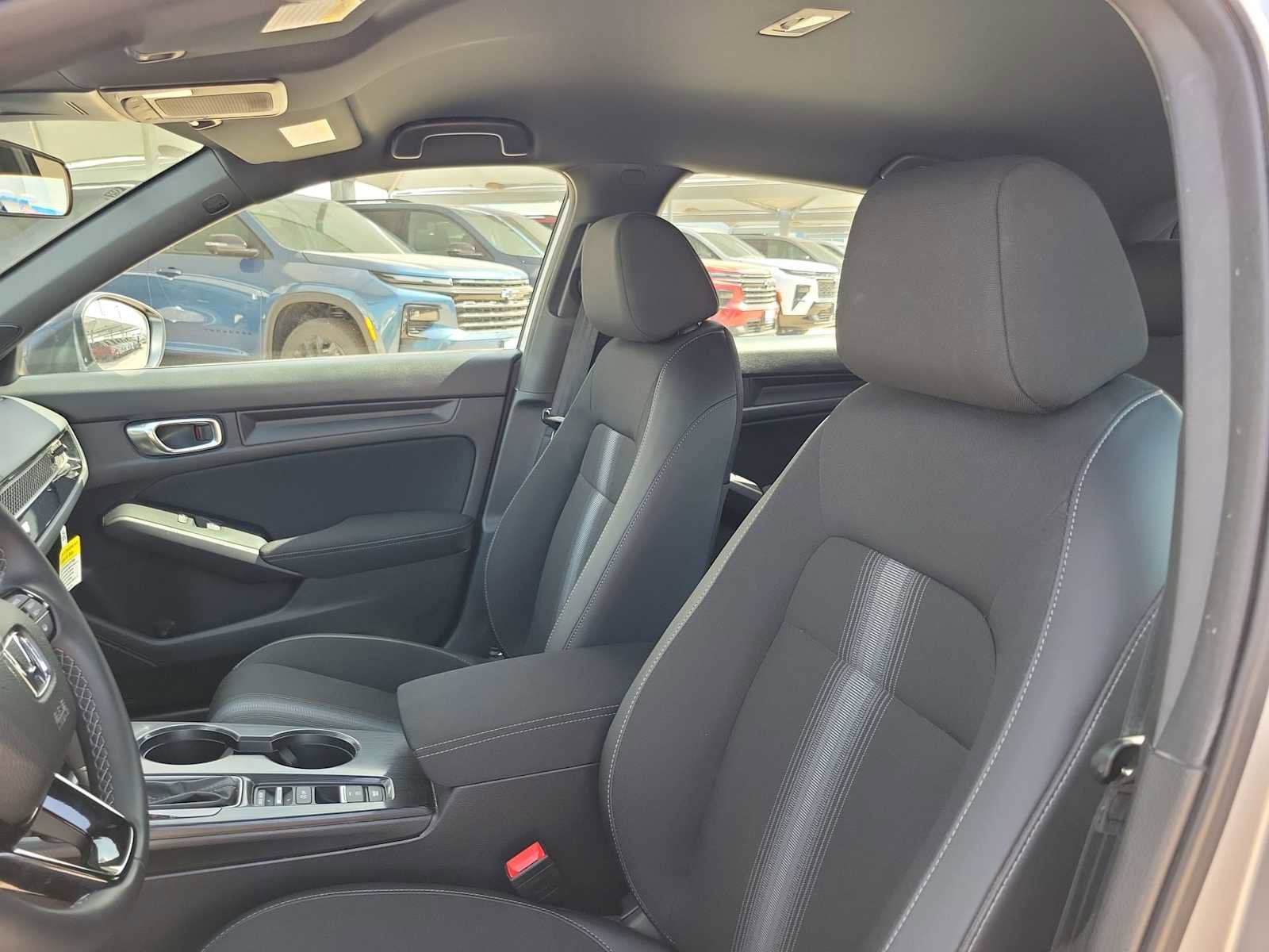 Used 2025 Honda Civic Sport image 7