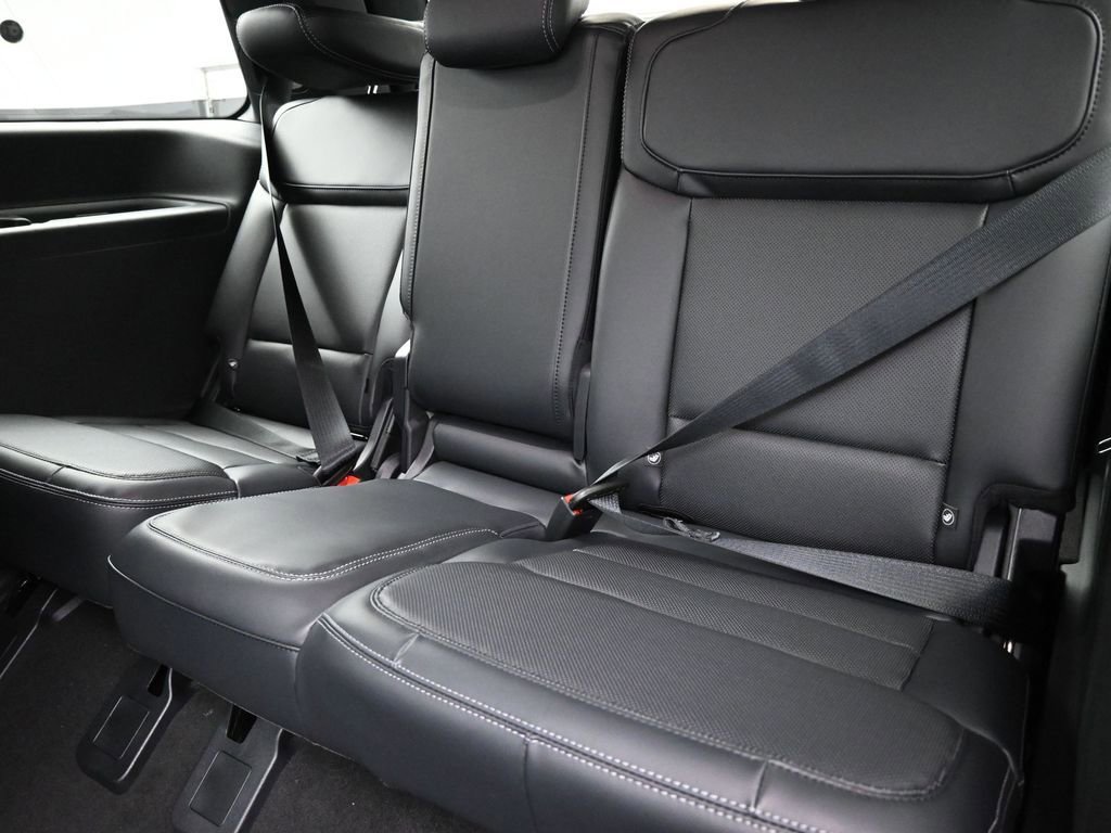 New 2026 Ford Expedition Platinum w/ Stealth Performance Package image 22